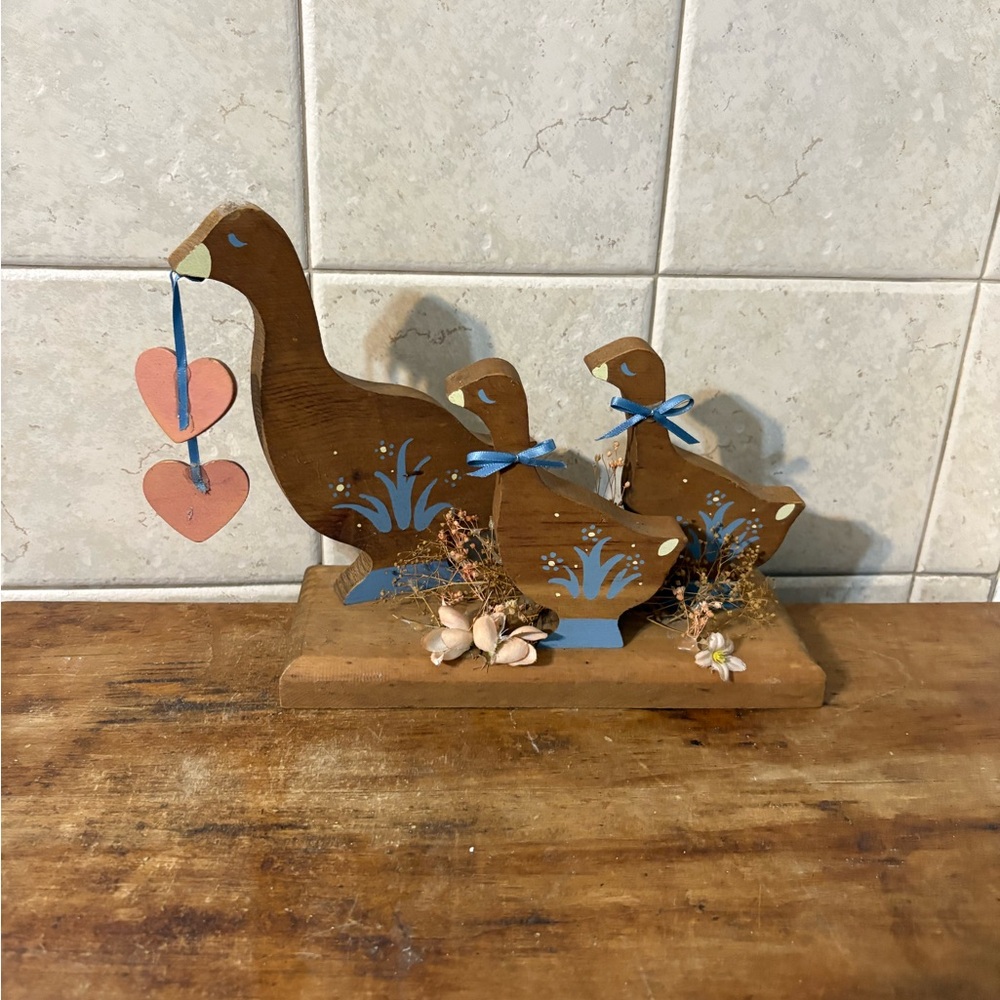 Vintage 90s Wooden Duck Family Table Accent - Brown and Blue